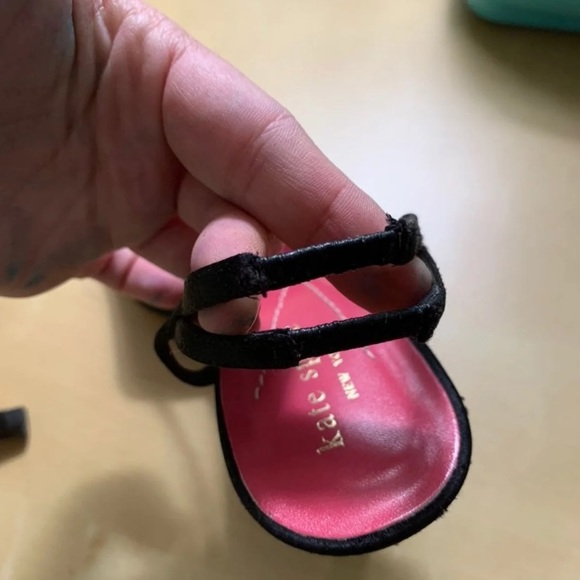 Kate spade black satin tuxedo heels size 6 - Picture 7 of 8